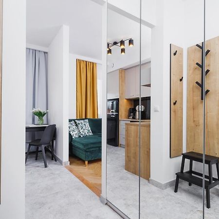 Studio Apartment Daszynskiego Cracow By Noclegi Renters Krakow Bagian luar foto