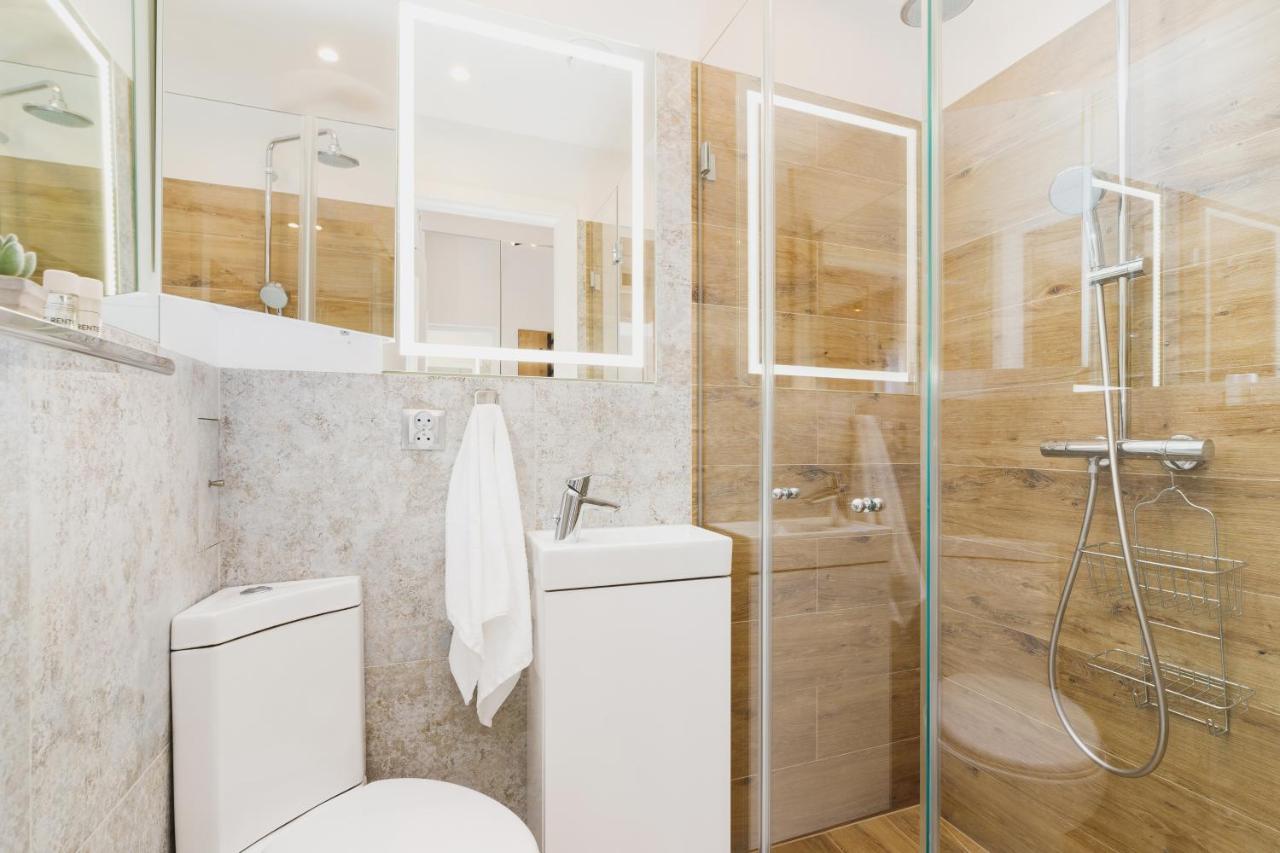 Studio Apartment Daszynskiego Cracow By Noclegi Renters Krakow Bagian luar foto